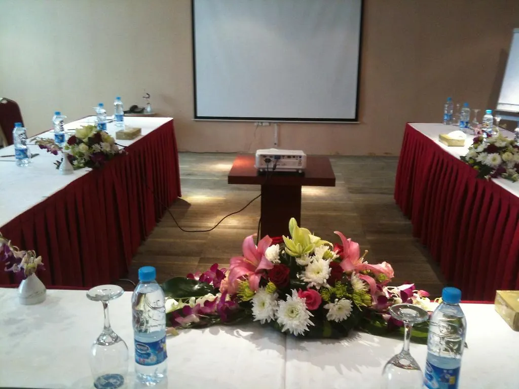 Coral Olaya Hotel Riyadh 4*,
